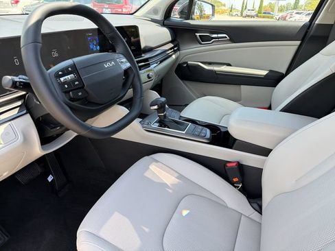 New 2026 Kia Sportage EX w/ EX Panorama Roof Package FWD image 19