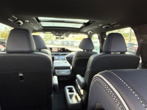 Certified 2026 INFINITI QX80 4WD w/ Sport Exterior Package image 22
