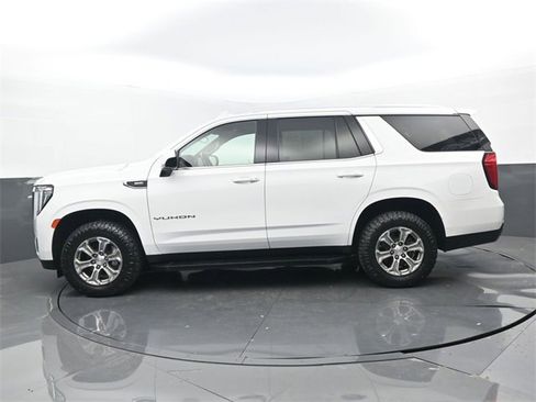 Used 2021 GMC Yukon SLE image 23