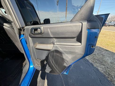 Used 2021 Ford Bronco First Edition image 18