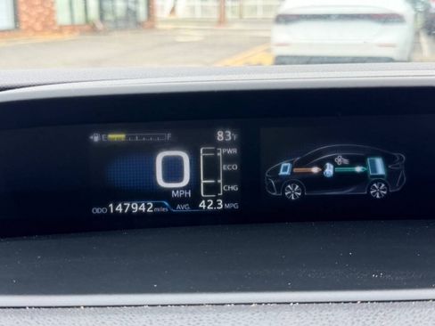 Used 2020 Toyota Prius Prime XLE FWD image 8