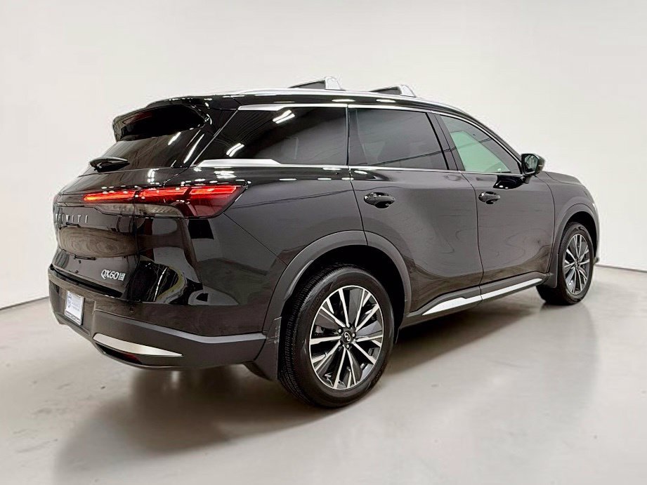 Used 2026 INFINITI QX60 Luxe w/ Cargo Package AWD/4WD image 18