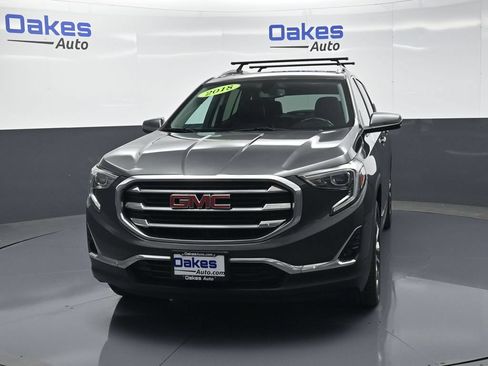 Used 2018 GMC Terrain SLT w/ Preferred Package AWD/4WD image 3