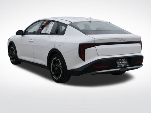 Certified 2025 Kia K4 EX image 7