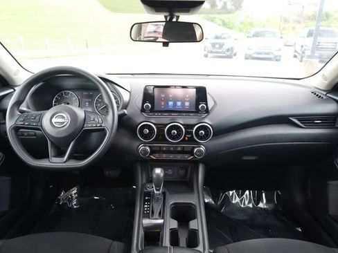 Used 2024 Nissan Sentra S FWD image 14