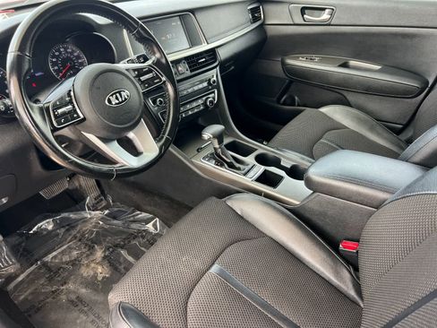 Used 2020 Kia Optima S FWD image 12