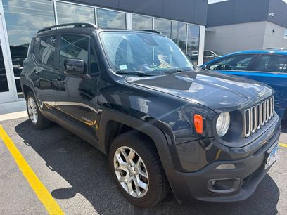 Used 2017 Jeep Renegade Latitude w/ Popular Equipment Group
