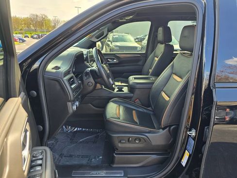 Certified 2022 GMC Yukon AT4 w/ Max Trailering Package AWD/4WD image 17