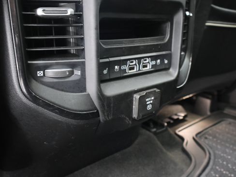 Used 2023 RAM 1500 Limited AWD/4WD image 42