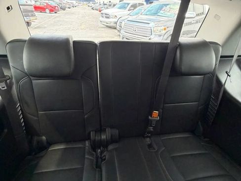 Used 2016 Chevrolet Tahoe LT RWD image 15