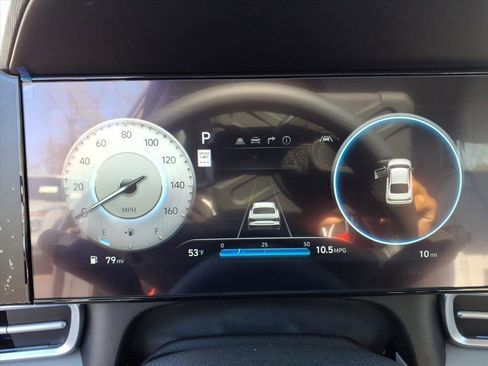 New 2026 Hyundai Elantra Limited FWD image 14