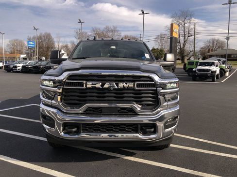 New 2026 RAM 2500 Tradesman w/ Chrome Appearance Group image 16