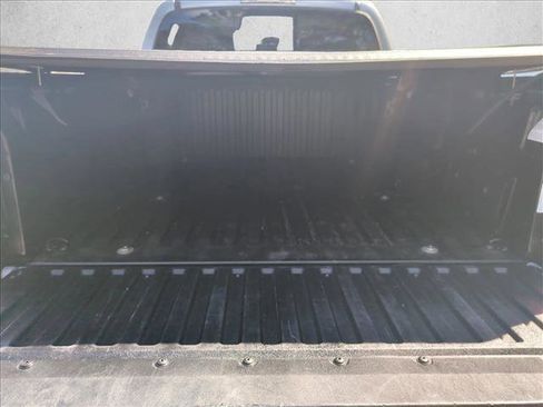 Used 2020 Toyota Tacoma SR5 image 6