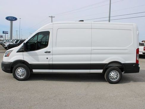 New 2026 Ford Transit 250 148 Medium Roof w/ Load Area Protection Package RWD image 7