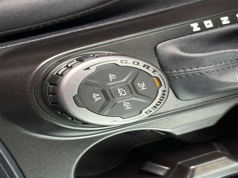 Used 2022 Ford Bronco Badlands w/ Sasquatch Package image 17