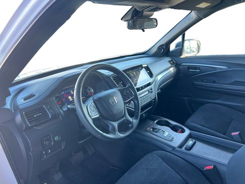 Used 2022 Honda Pilot Sport image 9