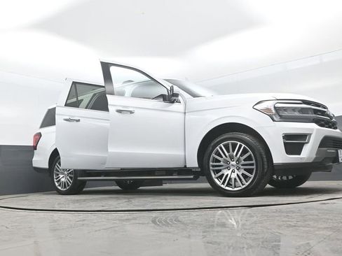 Used 2024 Ford Expedition Max Limited image 32