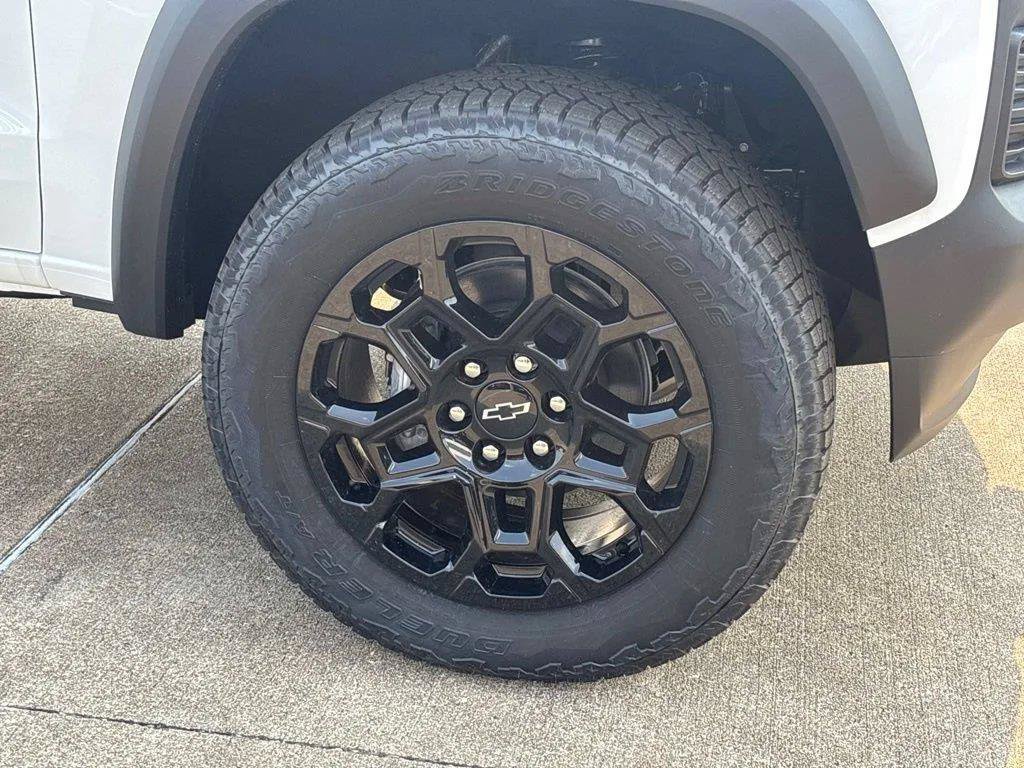 New 2026 Chevrolet Colorado Trail Boss AWD/4WD image 8