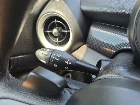 Used 2013 MINI Cooper S FWD image 20
