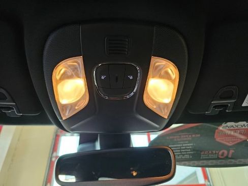 Used 2024 Jeep Compass Limited AWD/4WD image 40