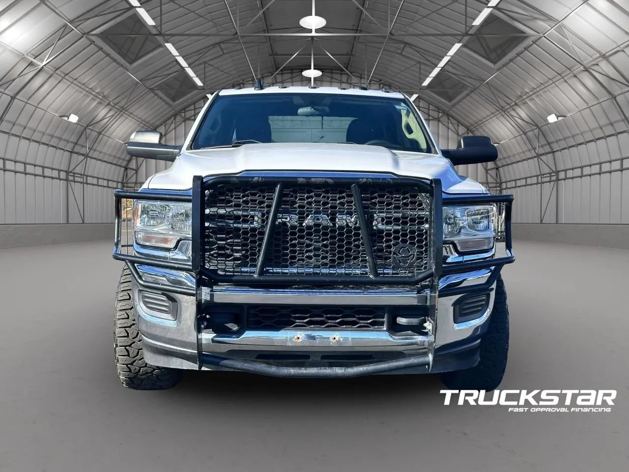 Used 2020 RAM 2500 Tradesman w/ Chrome Appearance Group AWD/4WD image 5