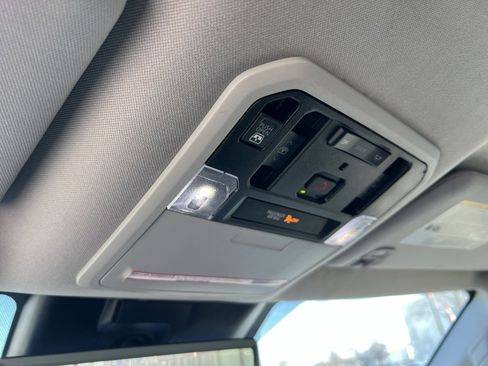 Used 2024 Toyota Tundra Limited image 35