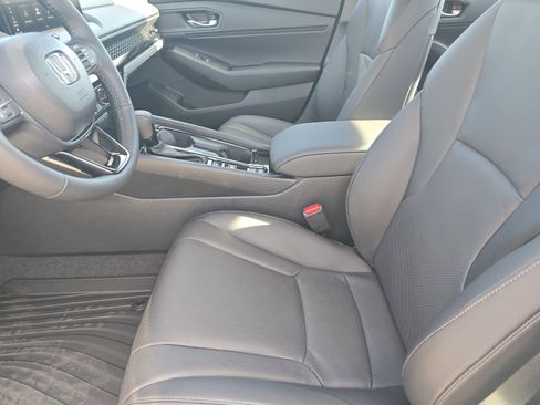 New 2026 Honda Accord EX-L image 11