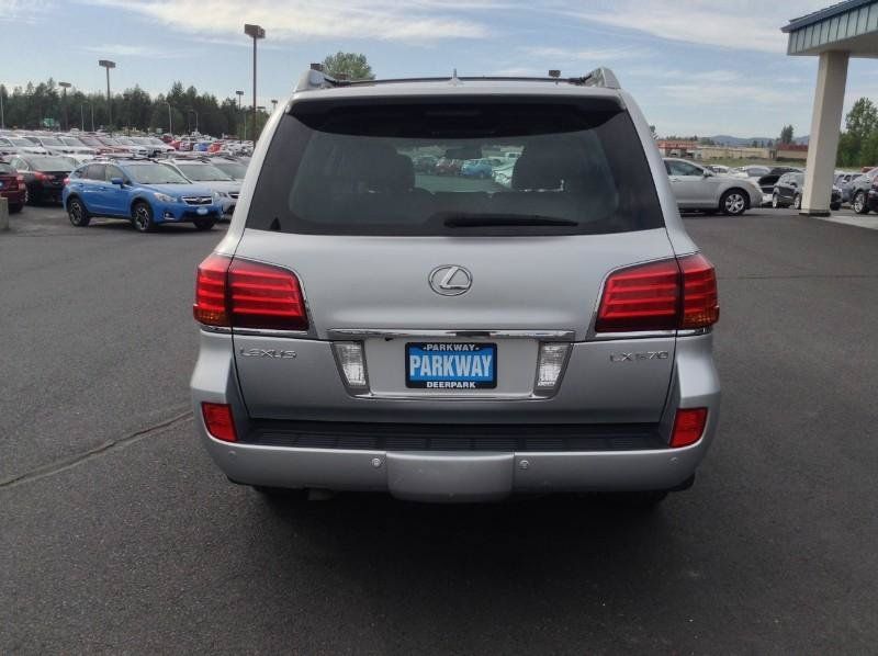 Used 2009 Lexus LX 570 4WD image 4