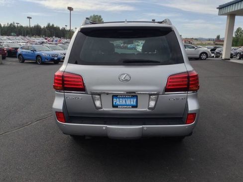 Used 2009 Lexus LX 570 4WD image 4