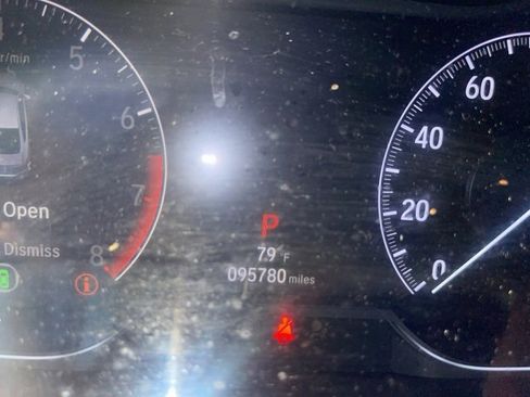 Used 2018 Honda Accord LX image 10