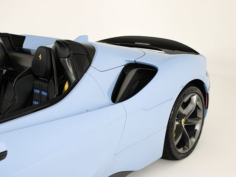 Certified 2024 Ferrari SF90 Spider AWD/4WD image 5
