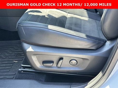 Used 2024 Mitsubishi Outlander SE AWD/4WD image 23