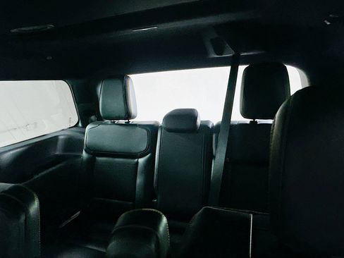 Used 2025 Ford Expedition Tremor image 30