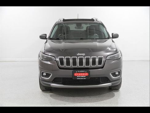 Used 2020 Jeep Cherokee Limited image 2