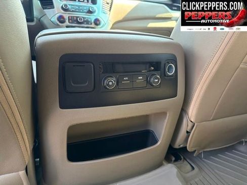 Used 2017 GMC Yukon SLE w/ SLE Value Package AWD/4WD image 17