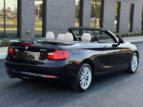 Used 2016 BMW 228i xDrive Convertible image 2