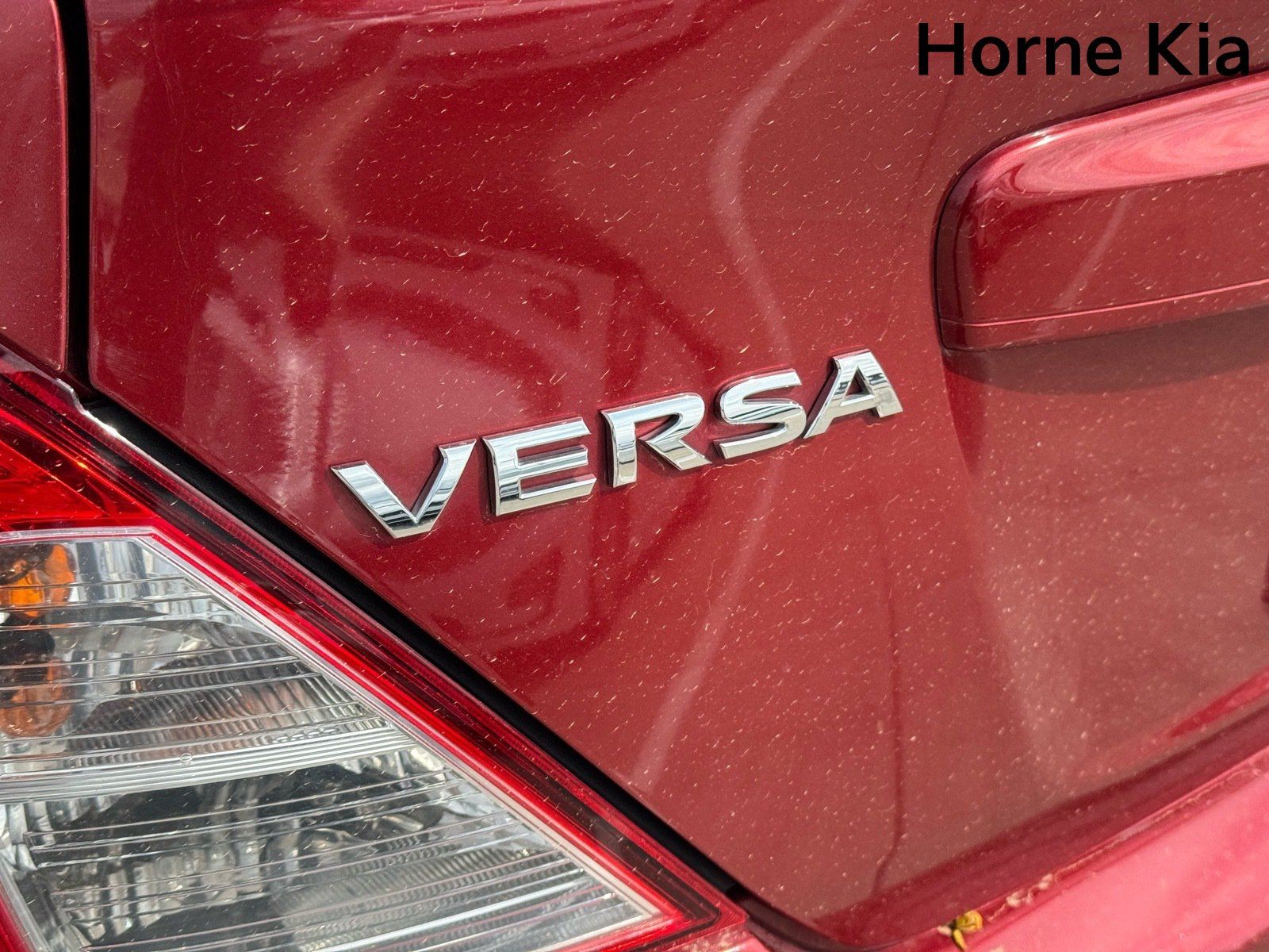 Used 2019 Nissan Versa SV FWD image 30