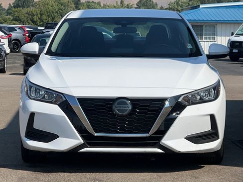 Used 2022 Nissan Sentra SV image 10