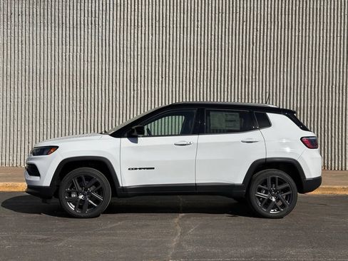 New 2026 Jeep Compass Limited w/ Sun, Sound & Navigation Group AWD/4WD image 2