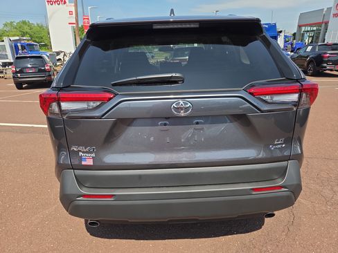 Certified 2025 Toyota RAV4 LE AWD/4WD image 4