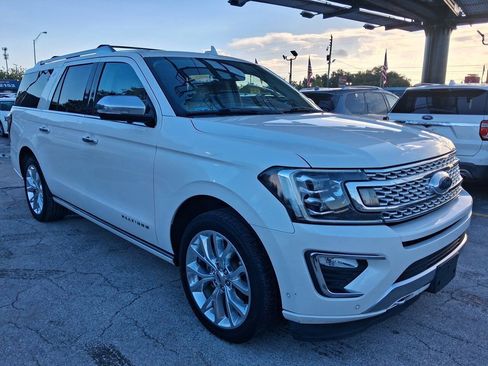 Used 2018 Ford Expedition Max Platinum AWD/4WD image 5