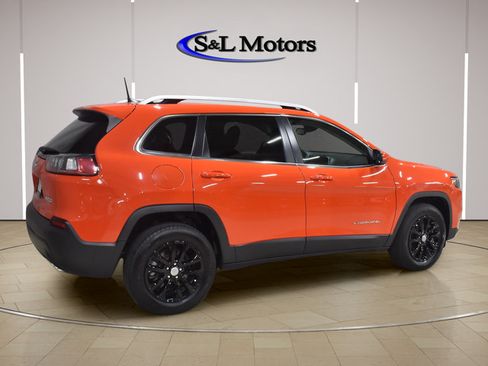 Used 2021 Jeep Cherokee Latitude Lux AWD/4WD image 8