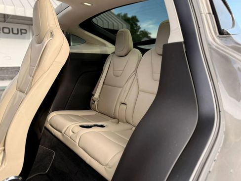 Used 2016 Tesla Model X 90D image 18