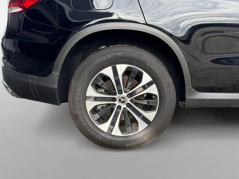 Used 2020 Mercedes-Benz GLC 350e 4MATIC image 35