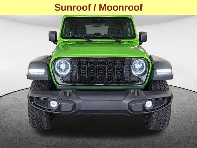Used 2025 Jeep Wrangler Unlimited Sport AWD/4WD image 4