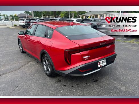 Used 2025 Kia K4 FWD image 9