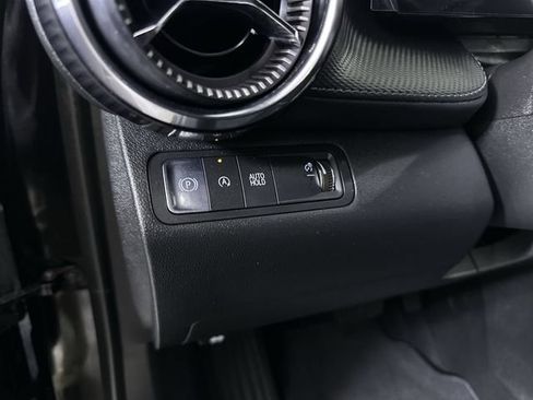 Used 2026 Chevrolet Equinox LT FWD image 18