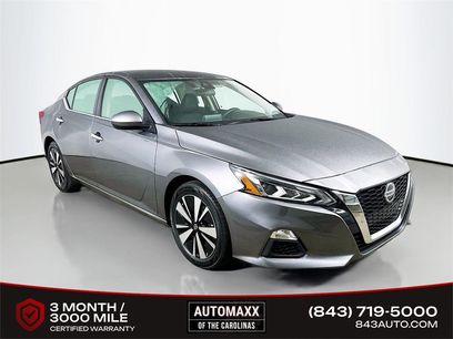 Used 2022 Nissan Altima 2.5 SV