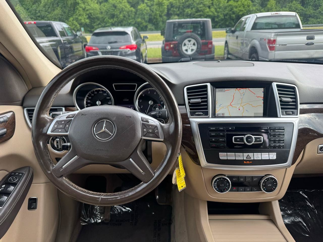 Used 2014 Mercedes-Benz ML 350 4MATIC w/ Premium 1 Package image 18