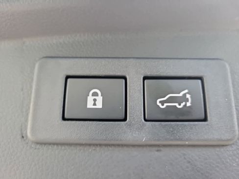 Used 2025 Subaru Outback Onyx Edition image 33